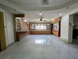 Blk 328 Tampines Street 32 (Tampines), HDB Executive #562070501
